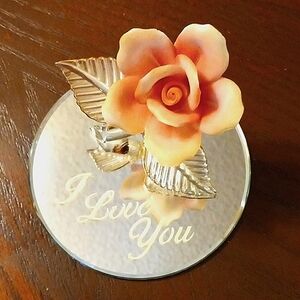 GLASS BARON ORNAMENT GIFT.  MIRROR GLASS. IDEAL FOR VALENTINE'S DAY.